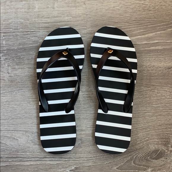 kate spade Shoes - NWOT Kate Spade Flip Flops